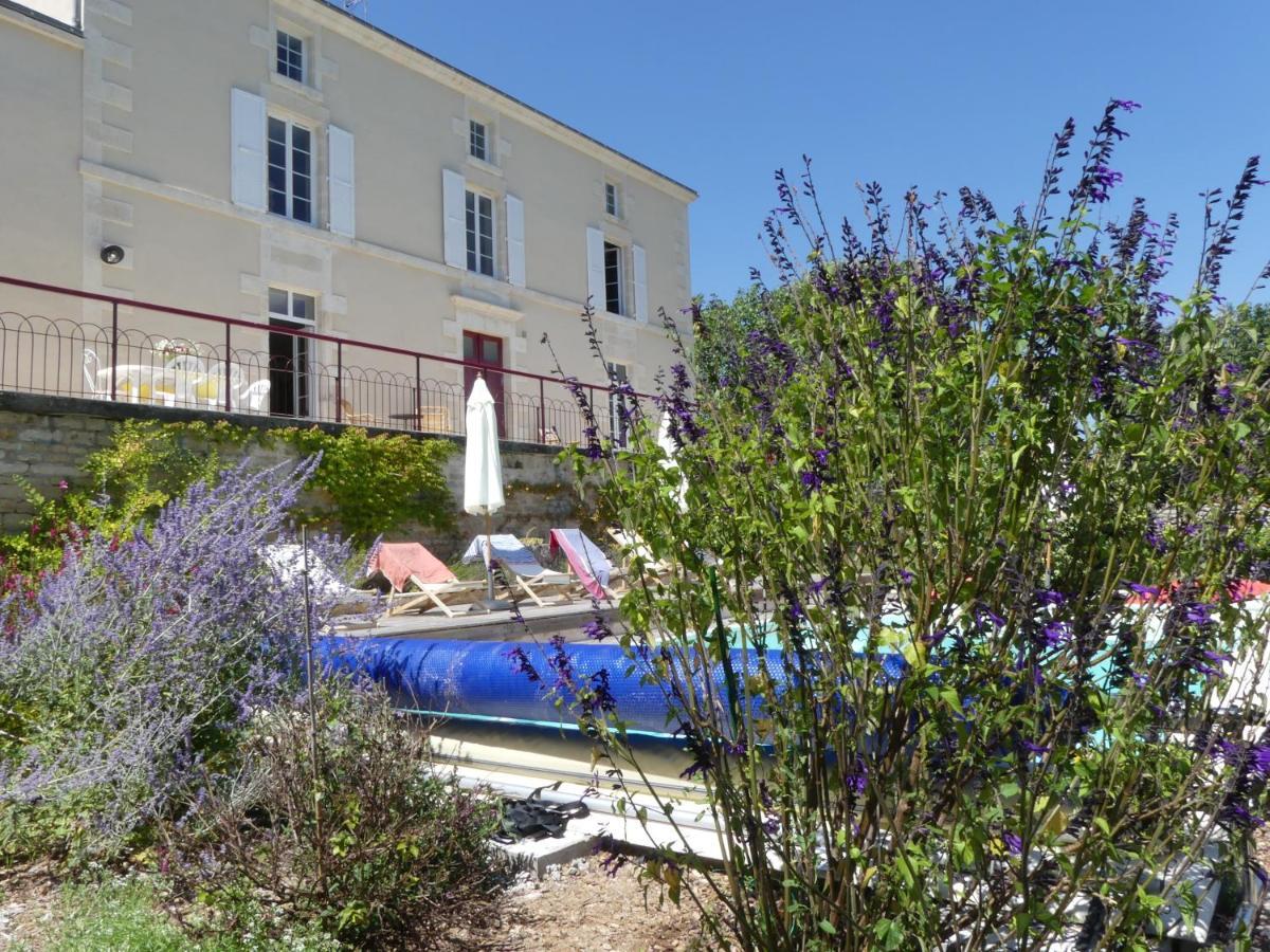 Les Jardins De Xanton Hotel Luaran gambar